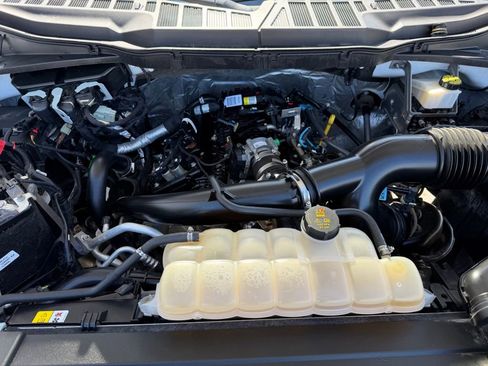 Used 2022 Ford F150 XL w/ Equipment Group 101A High AWD/4WD image 16