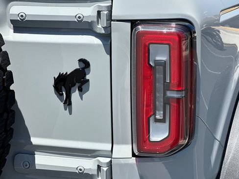 New 2026 Ford Bronco Badlands AWD/4WD image 26
