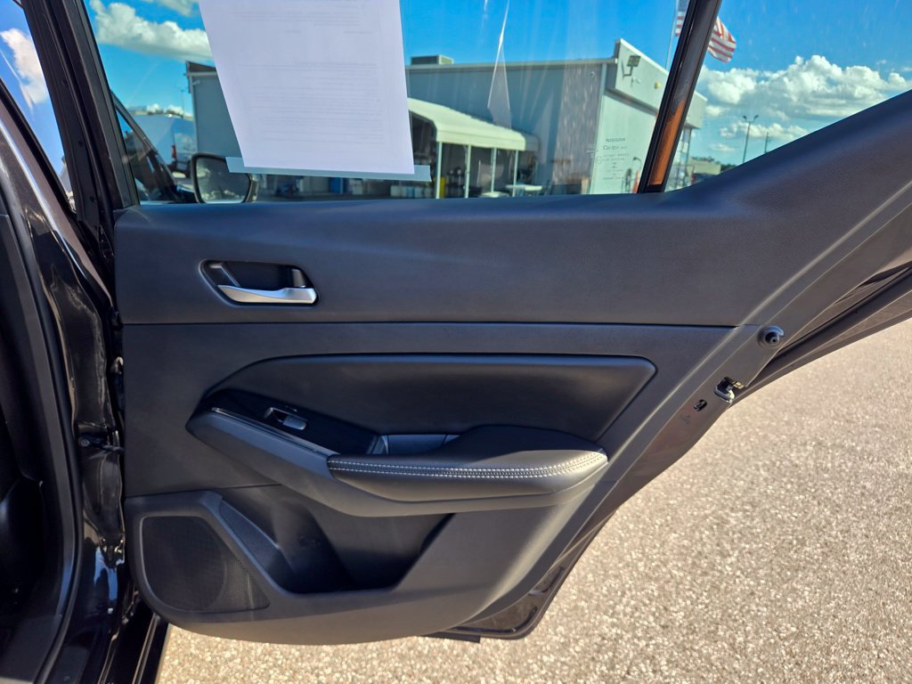 Used 2021 Nissan Altima 2.5 SL FWD image 48