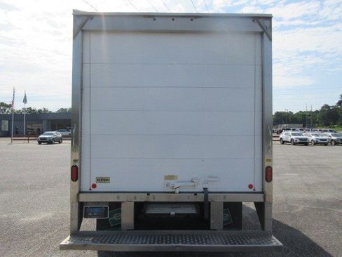 Used 2021 Ford E-350 and Econoline 350 Super Duty w/ Power Windows & Locks Group image 6