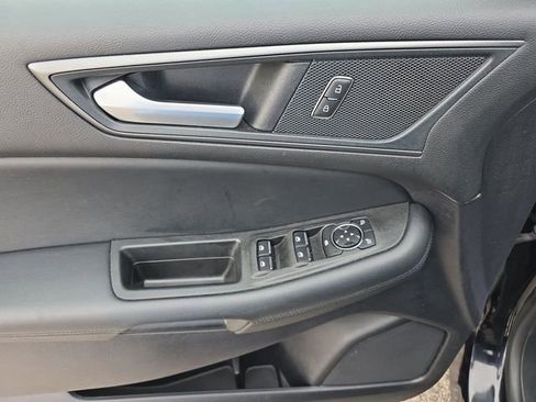 Used 2020 Ford Edge SE w/ Cargo Accessory Package FWD image 20