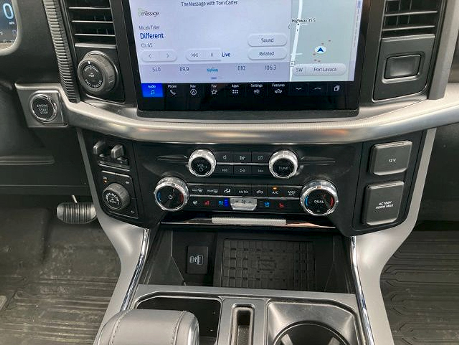 Used 2024 Ford F150 Lariat w/ Equipment Group 502A High AWD/4WD image 19