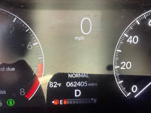 Used 2025 Honda HR-V EX-L image 13