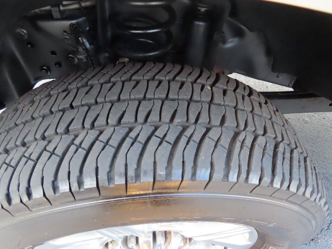 Used 2018 Ford F350 Limited AWD/4WD image 12