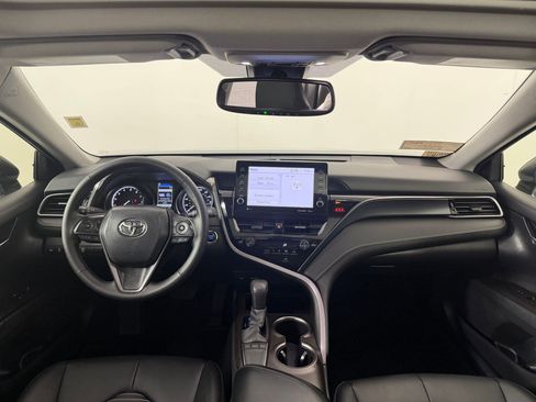 Used 2024 Toyota Camry SE w/ Audio Upgrade Package FWD image 15