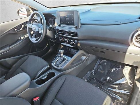 Certified 2022 Hyundai Kona SEL image 26