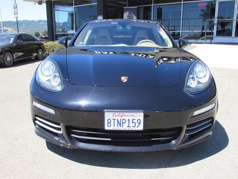 Used 2015 Porsche Panamera 4 AWD/4WD image 2