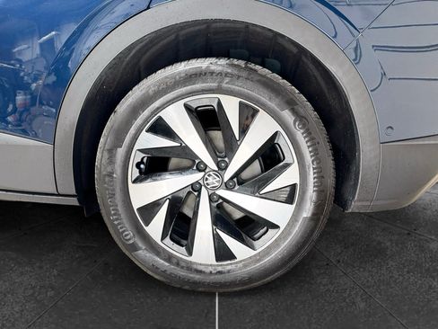 Used 2023 Volkswagen ID.4 Pro AWD/4WD image 30