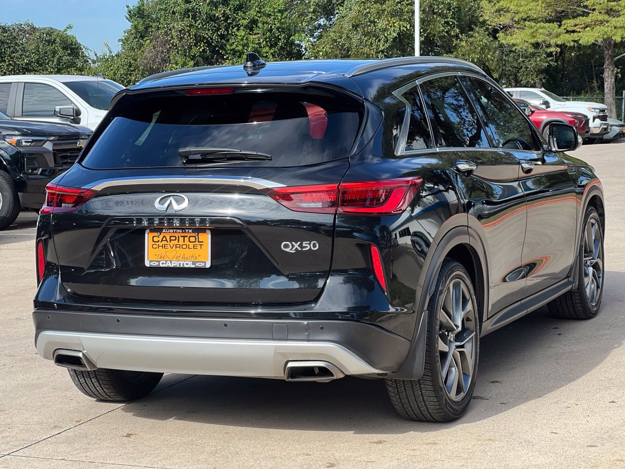 Used 2021 INFINITI QX50 Autograph w/ Premium White Leather Package FWD image 5