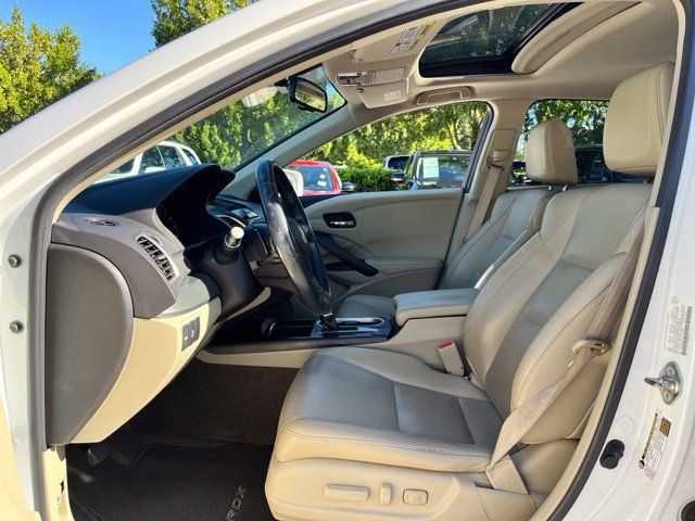 Used 2017 Acura RDX w/ Technology Package FWD image 5