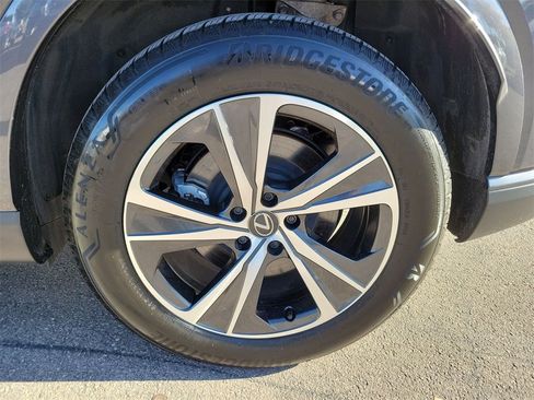 Used 2024 Lexus RX 350 Premium image 11