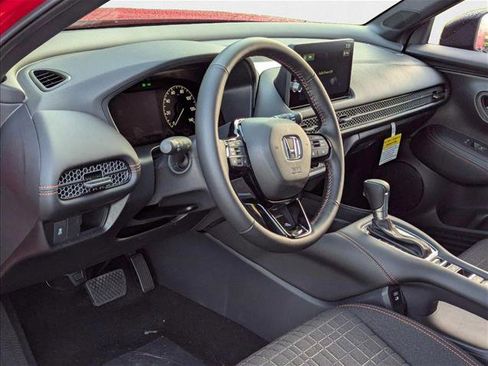 New 2026 Honda HR-V Sport image 3
