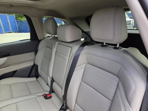Used 2025 Lincoln Nautilus Reserve AWD/4WD image 33