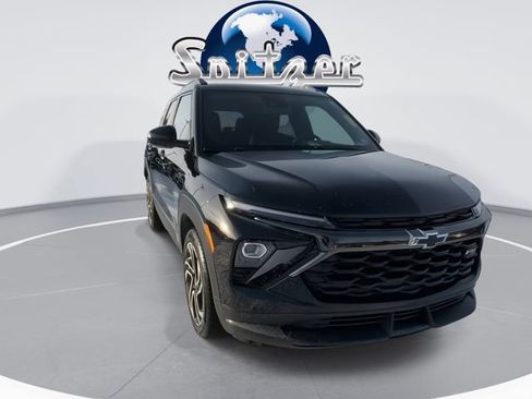 Certified 2024 Chevrolet TrailBlazer RS w/ Convenience Package image 2