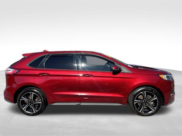 Used 2019 Ford Edge ST w/ Equipment Group 401A AWD/4WD image 14