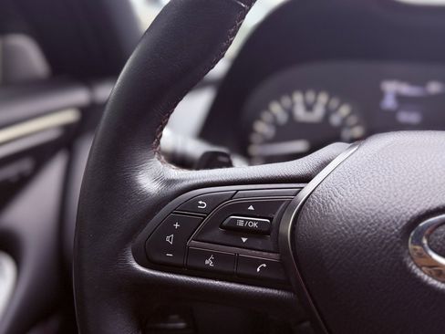 Certified 2022 INFINITI Q60 Red Sport 400 w/ Cargo Package image 15