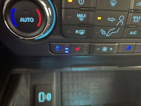 Used 2021 Ford F250 Lariat AWD/4WD image 21