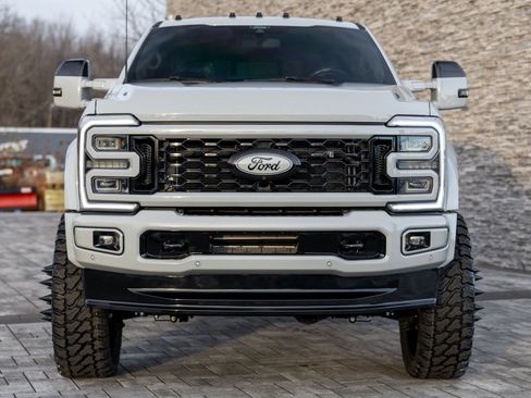 Used 2026 Ford F450 Platinum w/ Platinum Plus Package image 7