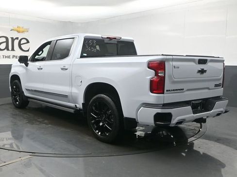 New 2026 Chevrolet Silverado 1500 High Country AWD/4WD image 14