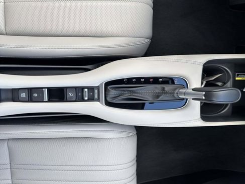 Used 2025 Honda HR-V EX-L image 28