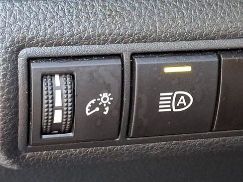 Used 2024 Toyota Corolla LE FWD image 24