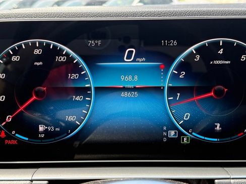 Used 2022 Mercedes-Benz GLE 350 image 32