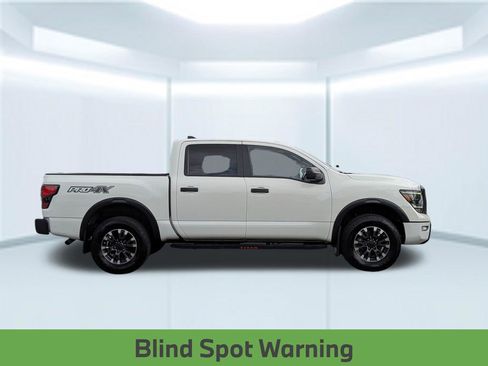Used 2024 Nissan Titan PRO-4X w/ Off Road Protection Package image 9