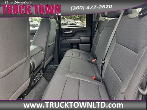 Used 2025 Chevrolet Silverado 2500 Custom w/ Custom Value Package image 15