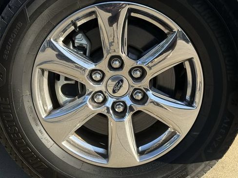 Used 2019 Ford F150 XLT w/ Equipment Group 302A Luxury RWD image 11