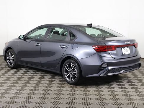 Used 2024 Kia Forte LXS FWD image 7