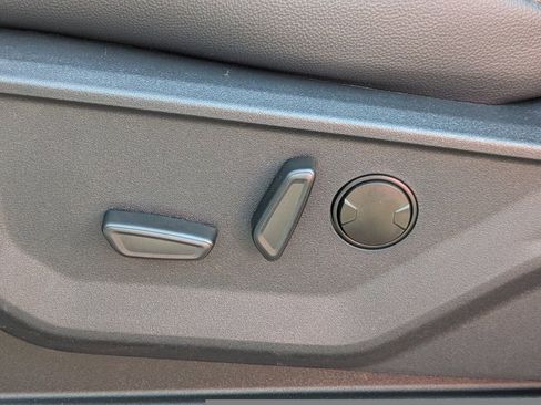 New 2026 Ford F250 Lariat w/ FX4 Off-Road Package image 15