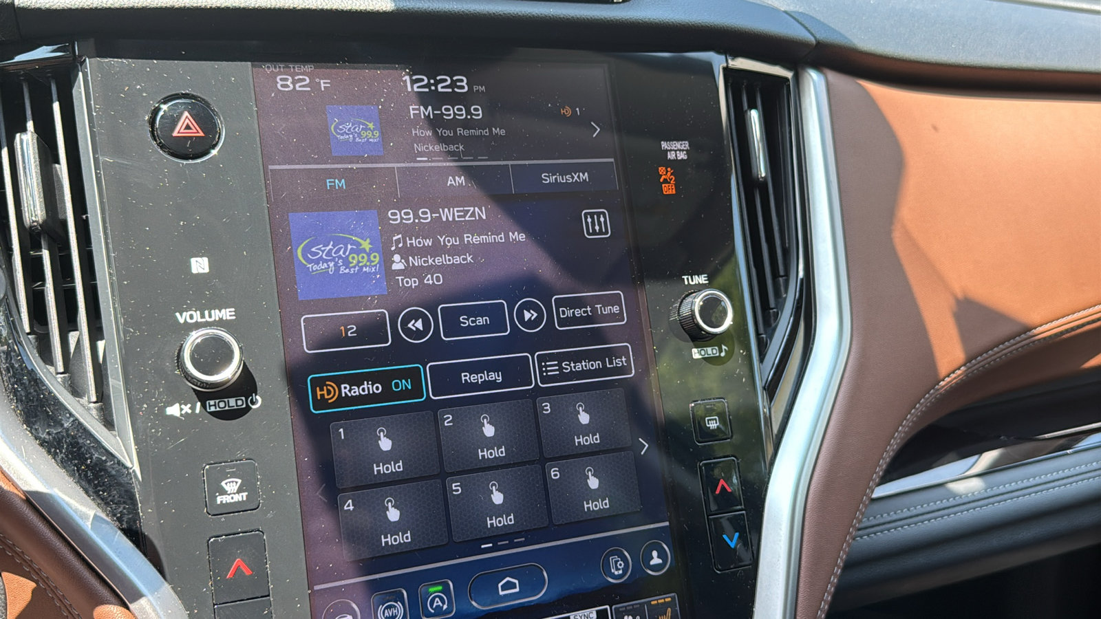 Certified 2023 Subaru Outback Touring AWD/4WD image 17