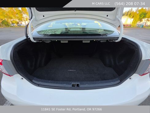Used 2012 Toyota Corolla LE FWD image 16