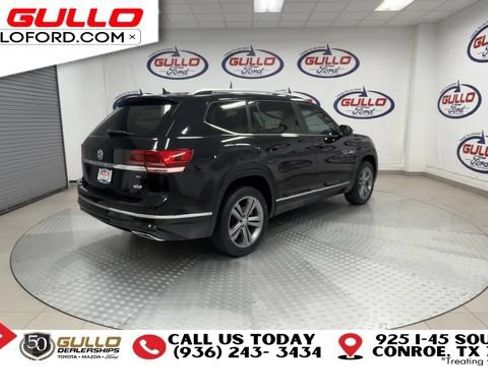 Used 2018 Volkswagen Atlas SE w/ R-Line Package FWD image 8