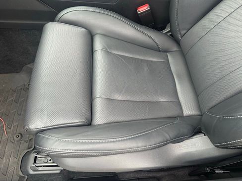 Used 2025 Subaru Outback Limited image 25