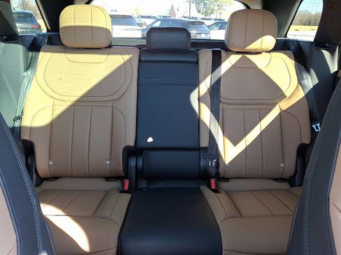 New 2026 Land Rover Range Rover Sport Dynamic SE image 16