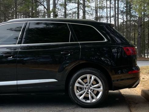 Used 2019 Audi Q7 3.0T Premium Plus w/ Premium Plus Package image 6