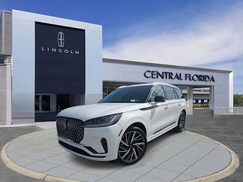 New 2025 Lincoln Aviator Black Label image 32
