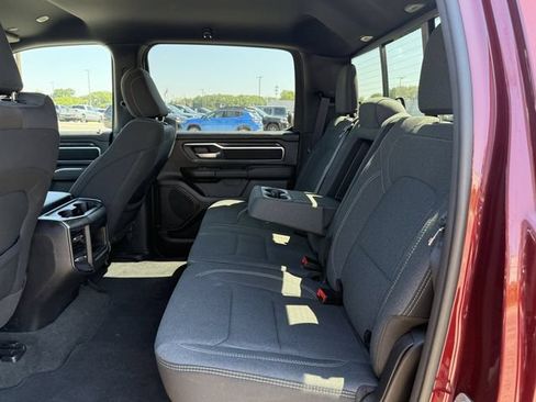 Used 2024 RAM 1500 Big Horn AWD/4WD image 10