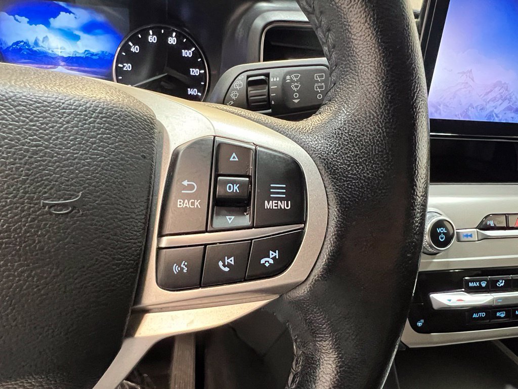 Used 2023 Ford Explorer XLT w/ Equipment Group 202A AWD/4WD image 21