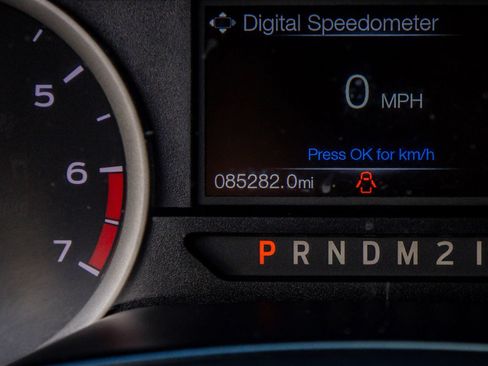 Used 2019 Ford F250 XL w/ STX Appearance Package image 18