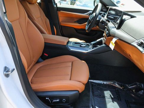 New 2026 BMW i4 eDrive40 w/ M Sport Package RWD image 16