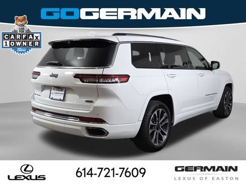 Used 2022 Jeep Grand Cherokee L Overland w/ Luxury Tech Group IV AWD/4WD image 9