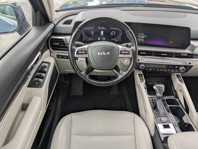 Used 2024 Kia Telluride S w/ S Sunroof Package FWD image 17