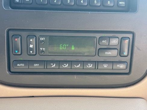 Used 2003 Ford Expedition Eddie Bauer AWD/4WD image 16