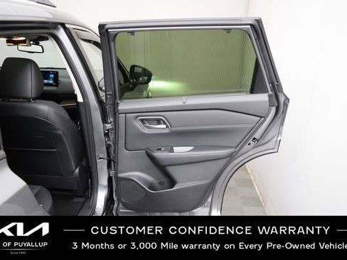 Used 2026 Nissan Rogue Platinum w/ Platinum Premium Package AWD/4WD image 13