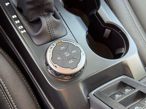 New 2026 Ford Bronco Big Bend w/ Black Diamond Package image 17