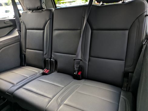 Used 2024 Chevrolet Tahoe LT RWD image 15