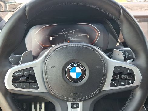 Used 2022 BMW X5 xDrive40i w/ M Sport Package AWD/4WD image 21