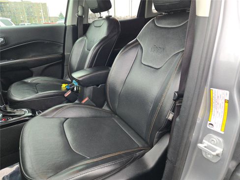 Used 2020 Jeep Compass Limited AWD/4WD image 27